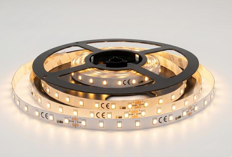 LED TRAKA SCHWABE 10.8W/m 24V