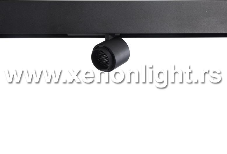 Magnetni led reflektor LSB8513R 8W 24V